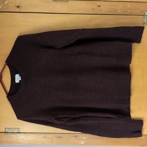 Old Navy Women's Crew Neck Sweater in Maroon